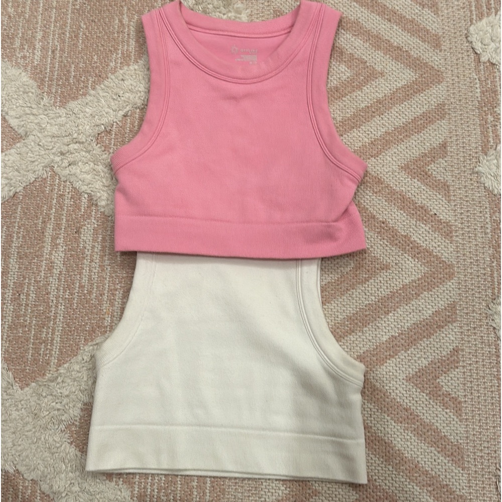 Aerie tanks size XS
